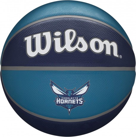 Ballon Team Tribute NBA Wilson des Charlotte Hornets